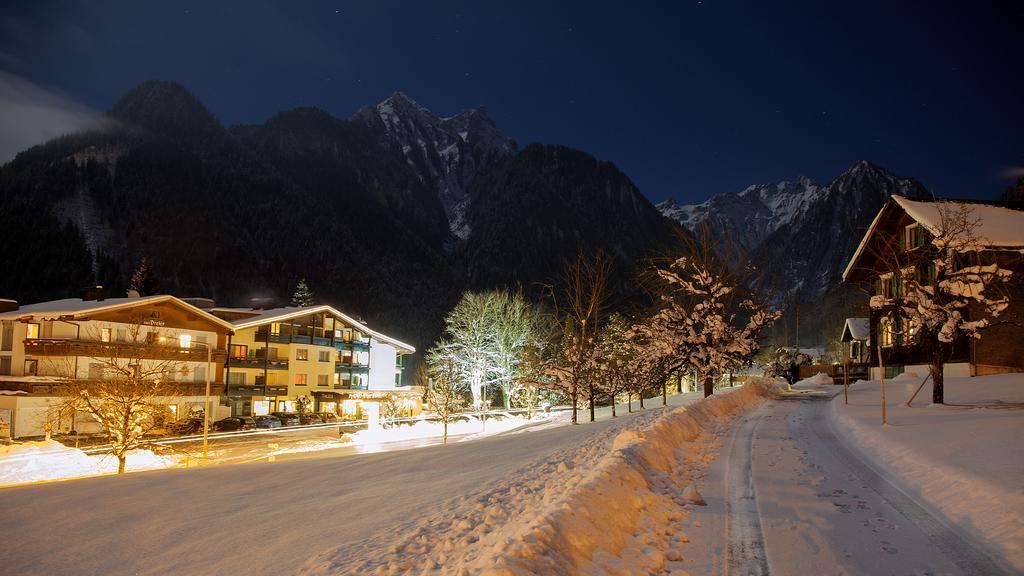 Naturhotel Taleu Bürserberg Dış mekan fotoğraf